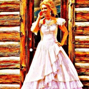 Profile Picture of Stacy Marie Ulmen (@stacyulmen) on Myspace