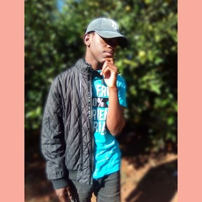 Profile Picture of Praisiey Phoennik (@phoennik) on Twitter