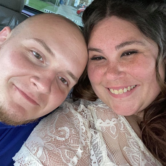 Profile Picture of Liz Skovran (@eskovran) on Poshmark