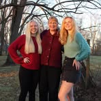 Profile Picture of Lisa DeBruine (@Lisa-DeBruine) on Facebook