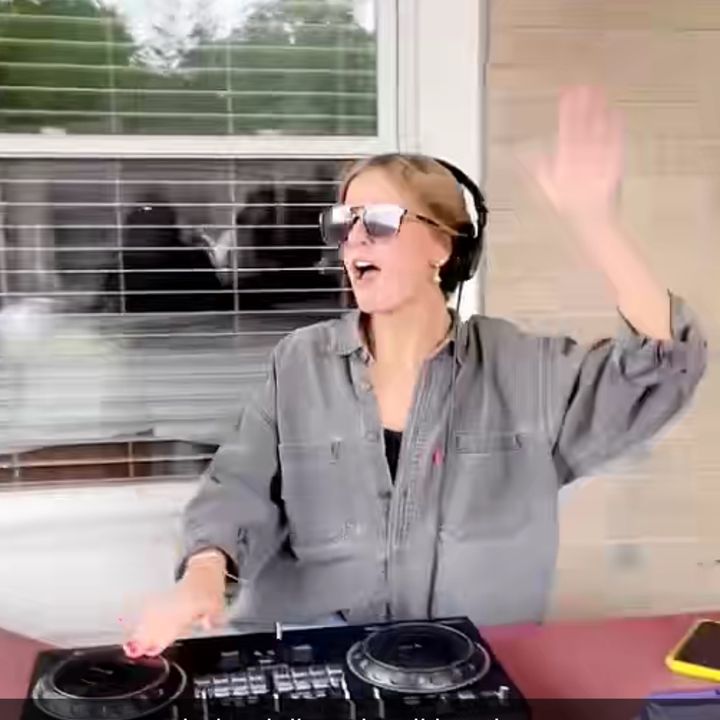 Profile Picture of Miriam (@miriam.gray) on Tiktok