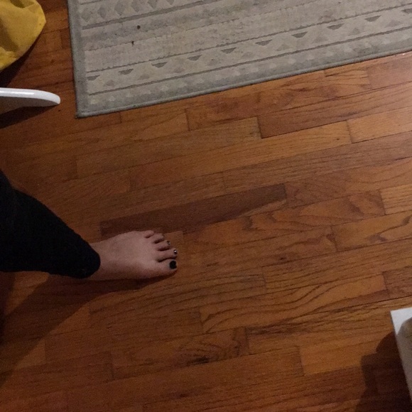 Profile Picture of Jean Hughes (@jeanehughes) on Poshmark