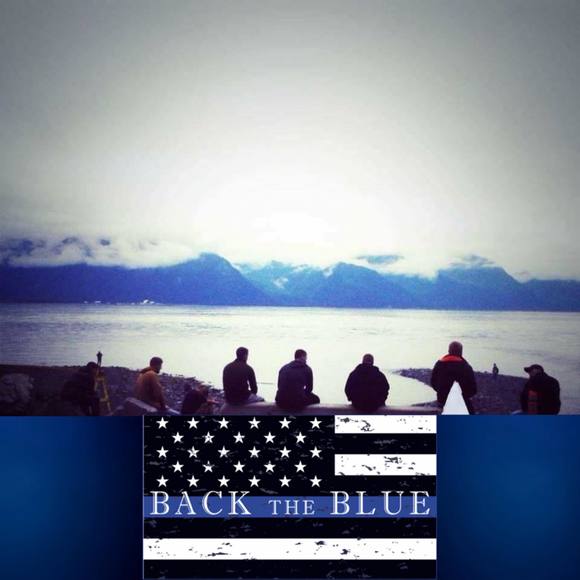 Profile Picture of Danny Gold (@dgolden113) on Poshmark