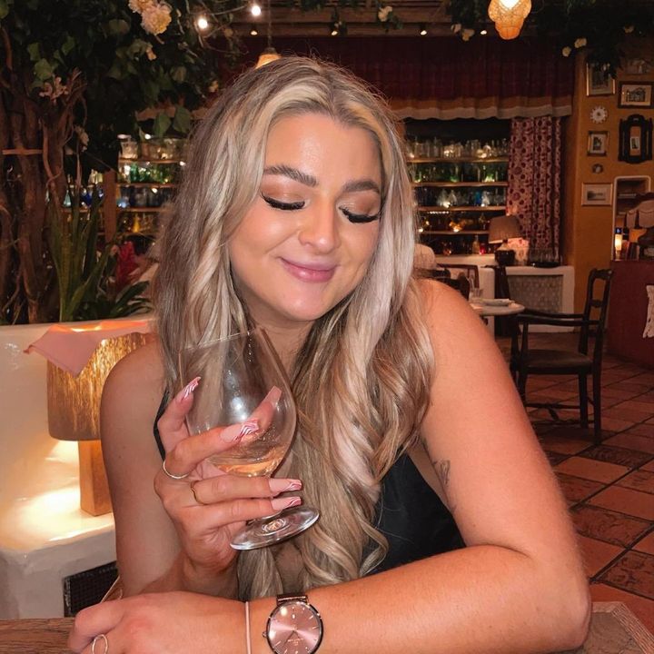 Profile Picture of   Mays birthday set 💗💗 (@emcheetham_) on Tiktok