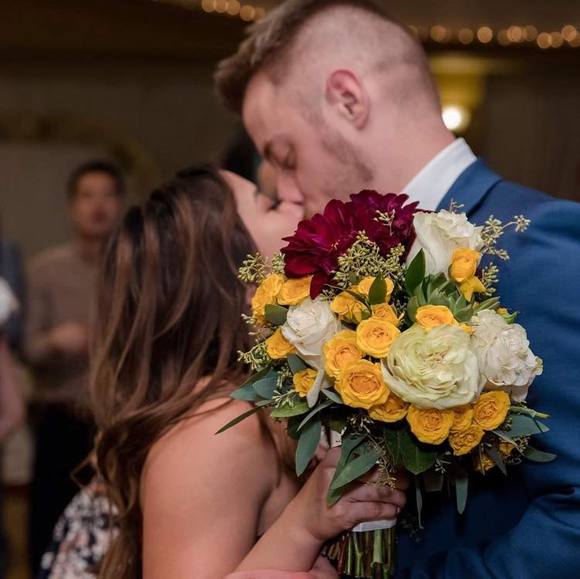 Profile Picture of Mike Helminiak (@mikehelminiak) on Poshmark