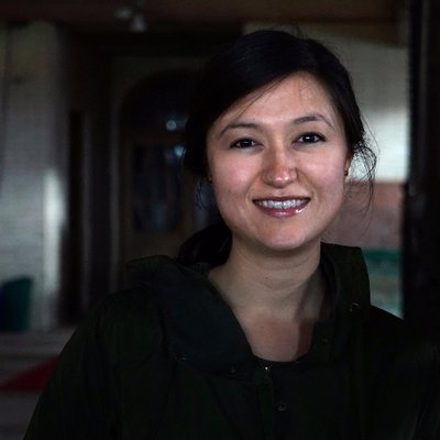 Profile Picture of Vera L. Chang (@veralchang) on Twitter