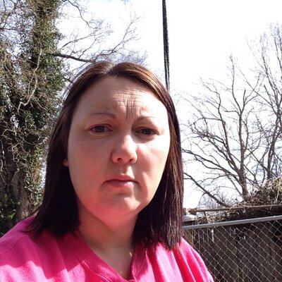 Profile Photo of Bobbie West (@BobbiewestWest) on Twitter