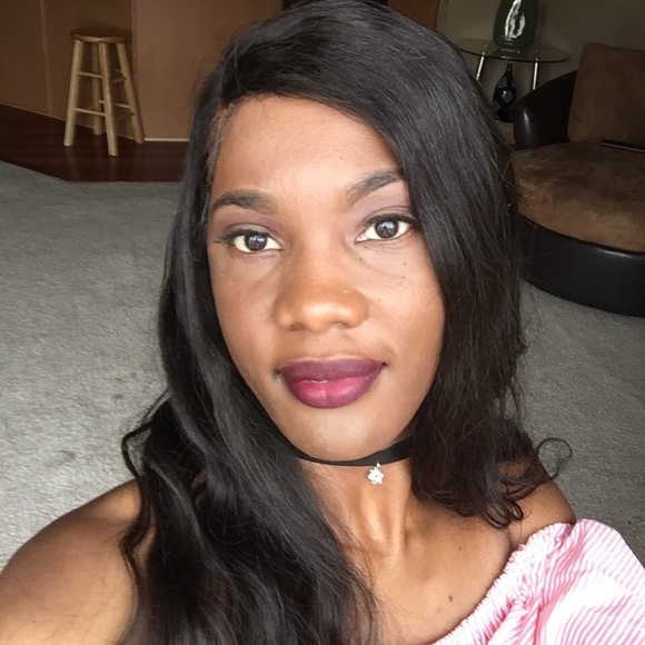 Annie Tchana - Poshmark Profile Picture of Annie Tchana (@annie3130) on Poshmark