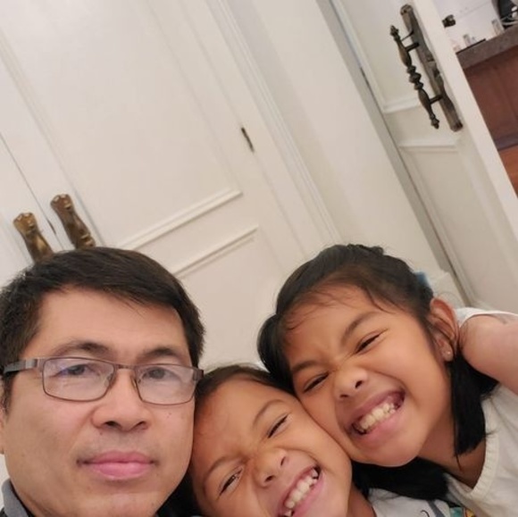 Profile Picture of Rudy Gramata (@rudz_01) on Poshmark