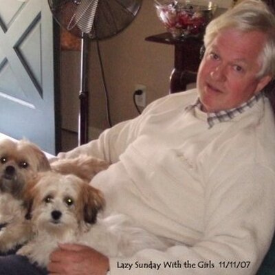 Profile Picture of Ed Howell (@Graydog51) on Twitter