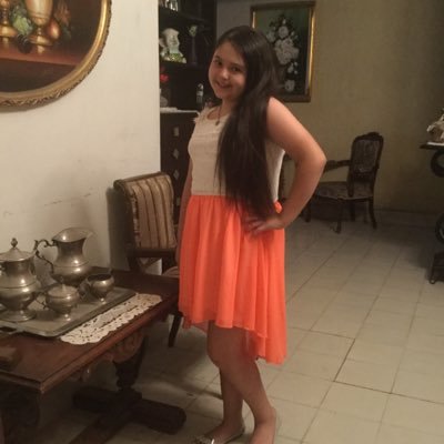 Profile Picture of Cristina Holguin (@CritinaHolgui05) on Twitter