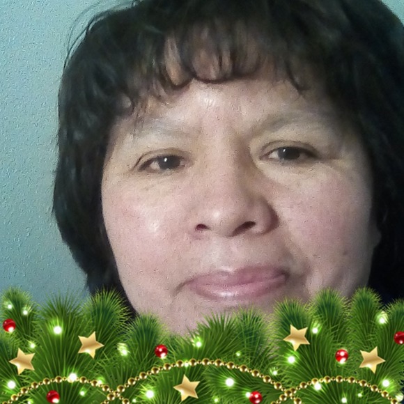 Profile Picture of Delfalena Bobelu (@nenabobelu) on Poshmark