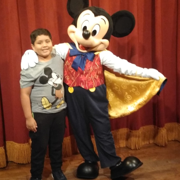 Profile Picture of Jimmy Coronado (@jimmycoronado17) on Poshmark