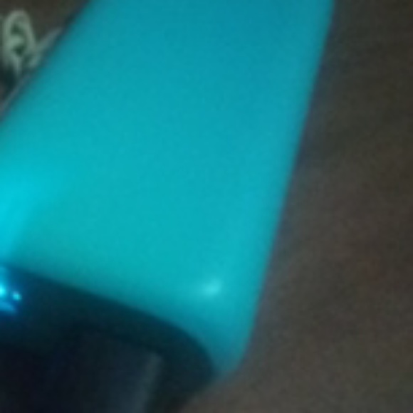 Profile Picture of Ivy Hill (@ivyhill183) on Poshmark