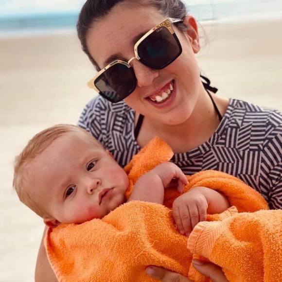 Profile Picture of Lindsey Sivard (@lindseysivard) on Poshmark