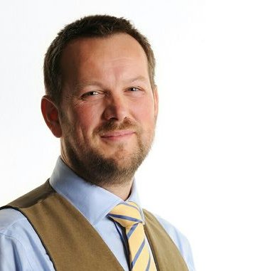 Profile Picture of Gareth Jones (@hteraG_senoJ) on Twitter