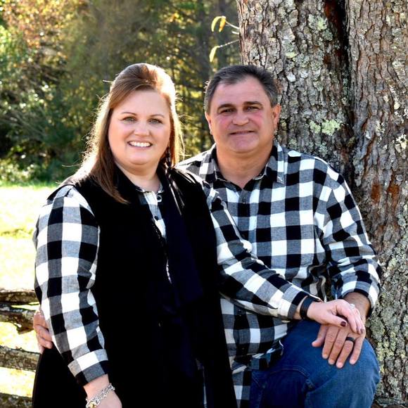 Profile Picture of Lorie Sharbono (@optician1) on Poshmark