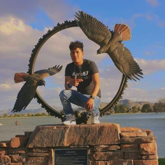 Profile Picture of Nicko Cardona (@np7720713) on Poshmark