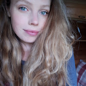 Profile Picture of Amy Hopkins (@flowersforamy) on Youtube