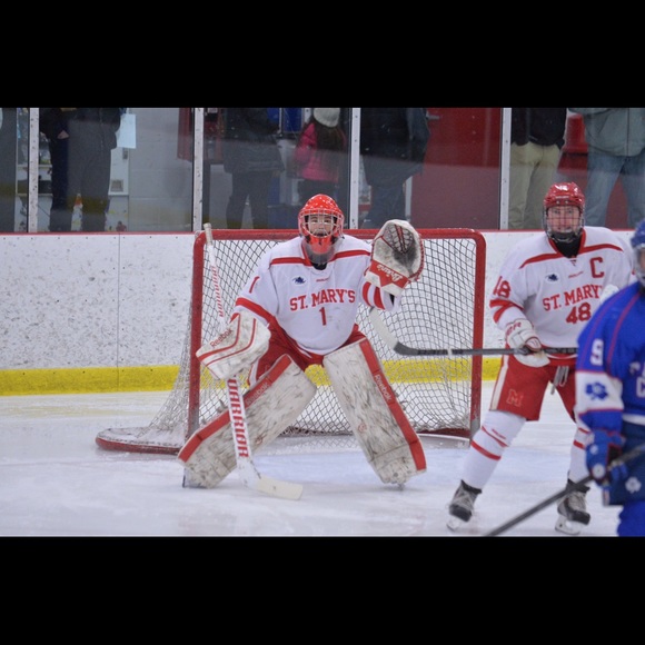 Profile Picture of Brendan Earls (@bearlz) on Poshmark