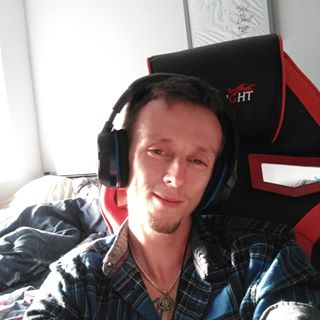 Profile Picture of James Pick (@jamescpuk) on Facebook