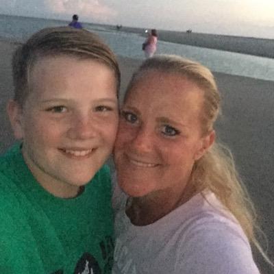 Profile Picture of Kristin Morrissey (@mamamorrissey) on Twitter