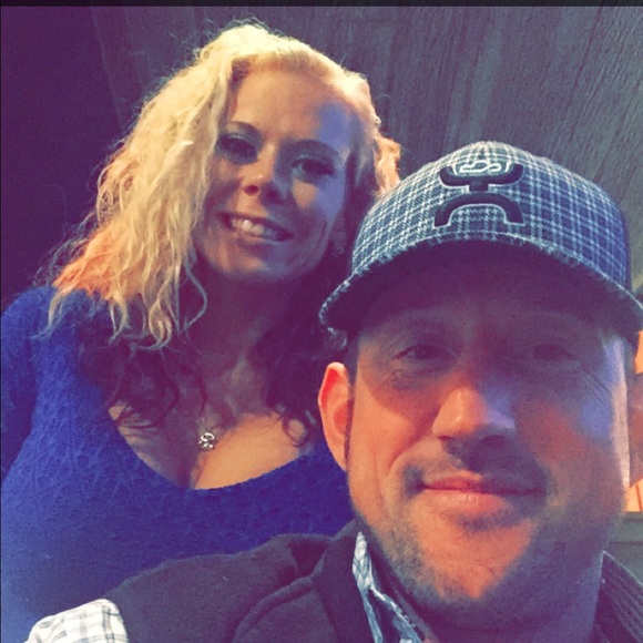 Profile Picture of Travis Terrill (@79terrill) on Poshmark