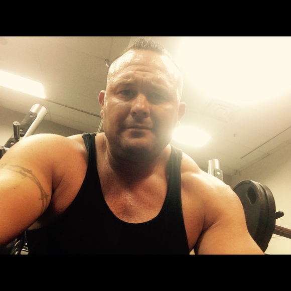 Profile Picture of Jay Sachkowksy (@jsachkowsky) on Poshmark