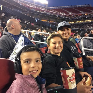 Jason Coronado - Twitter Profile Picture of Jason Coronado (@Savy_Athlete241) on Twitter