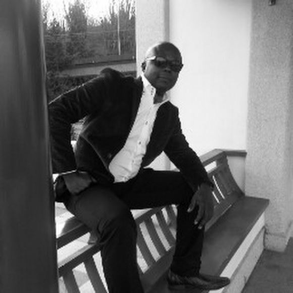 Isaac Cliff - Poshmark Profile Picture of Isaac Cliff (@kokotibaa1) on Poshmark