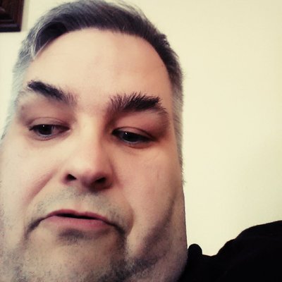 Profile Picture of Robert Scott Heacox (@RobertScottHe12) on Twitter