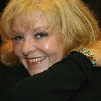 Donna Gillespie - Twitter Profile Picture of Donna Gillespie (@donna2theg) on Twitter