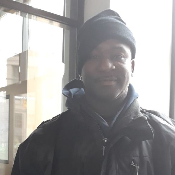 Profile Picture of Damon Marks (@damonmarks656) on Poshmark