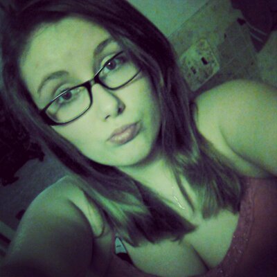 Profile Picture of Kristian Bennett (@lil_mama_95) on Twitter