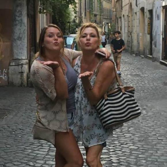 Profile Picture of Andrea Hammerling (@fredandd) on Poshmark