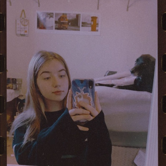 Profile Picture of Alea Rarick (@alea_rarick) on Poshmark
