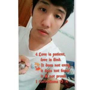 Profile Picture of Jason Robert Wise (@RobertPyaeSone) on Twitter