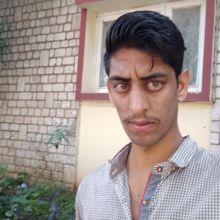 Profile Picture of Amir Nazami (@amir.nazami) on Tiktok