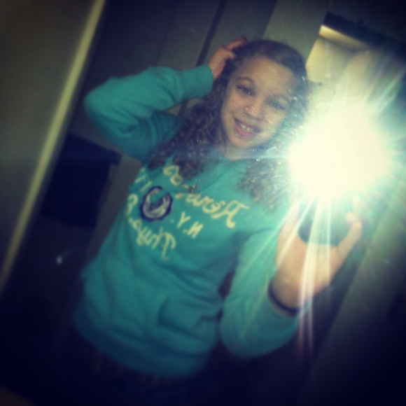 Raven Michael - Poshmark Profile Picture of Raven Michael (@raybaybug) on Poshmark