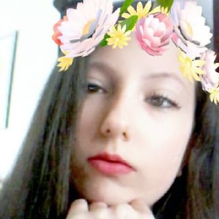 Profile Picture of Vivian Schultz (@VivianS41676248) on Twitter