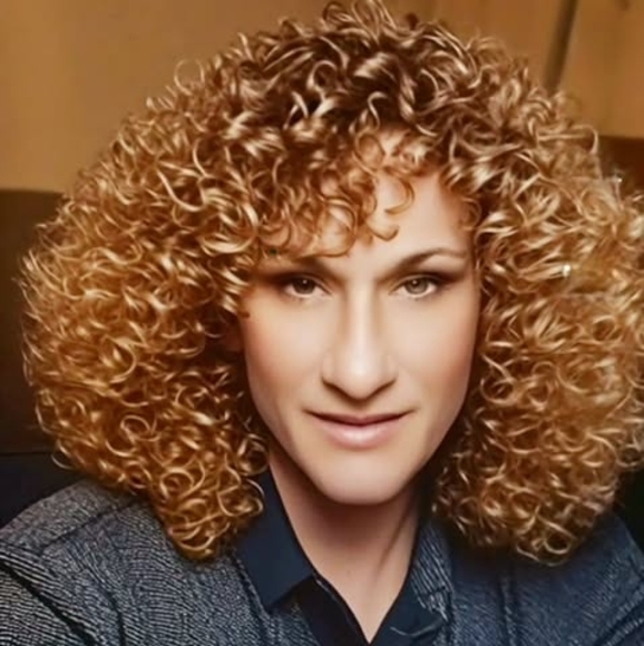 Profile Picture of Heather Broyhill (@broyhillheather) on Poshmark