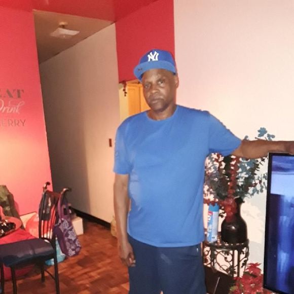 Profile Picture of Jeffery Ray (@jefferyrau744) on Poshmark