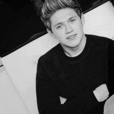 Profile Picture of Anne Lugo (@AnaStyleslugo) on Twitter