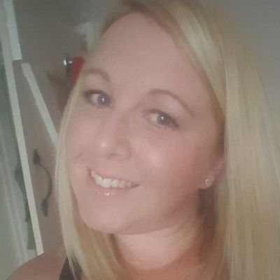 Profile Picture of Sue Lees (@jellybelly01) on Twitter