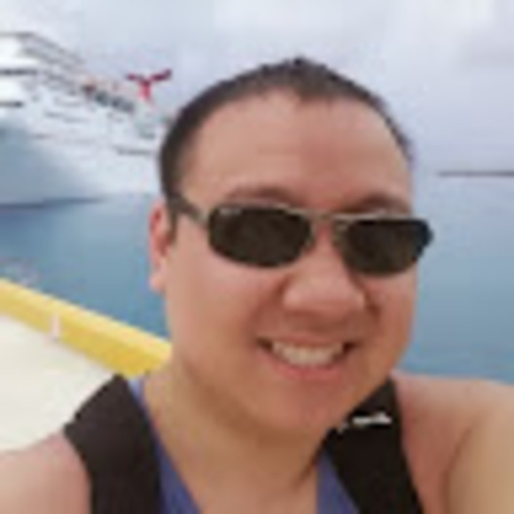 Profile Picture of Michael Nguyen (@michaelnguye742) on Poshmark