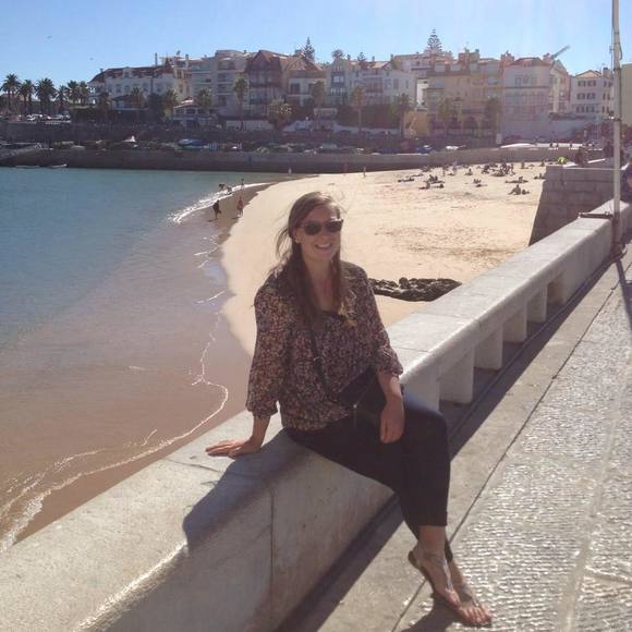 Profile Picture of Anne Drier (@annedrier) on Poshmark