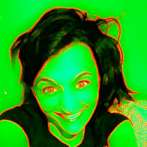 Profile Picture of Kimberly Endsley (@end87) on Poshmark