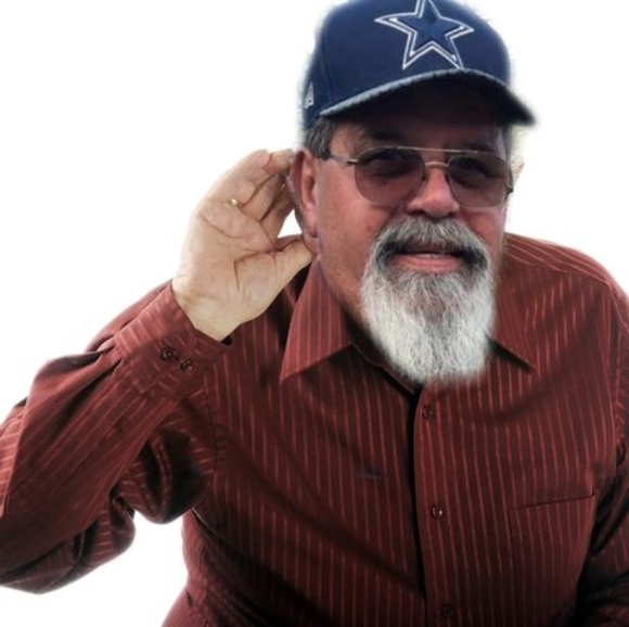 Profile Picture of Julian Suarez (@ponoo54azul) on Poshmark