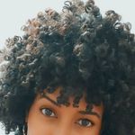 Profile Picture of Michelle Godínez (@mi.chelleboucles) on Instagram