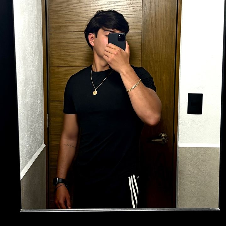 Profile Picture of 𝑨𝒅á𝒏𝑬𝒔𝒑𝒊𝒏𝒐𝒔𝒂 (@adanespinosa_) on Tiktok